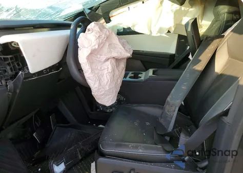 2024 Tesla Cybertruck from USA, damaged, VIN 7G2CEHED1RA040041